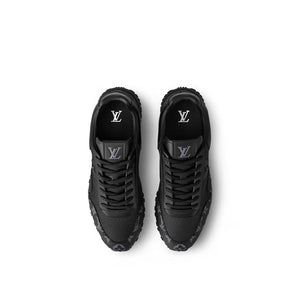 LV Run Away Trainers Black 1ADG6C
