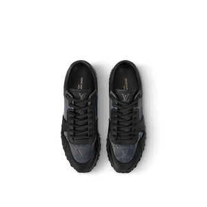 LV Run Away Trainers Black