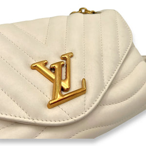 Louis Vuitton Pre-Loved Beige