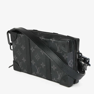 Louis Vuitton Pre-Loved Black