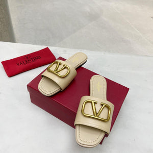 Women Slipper - Valentino Beige