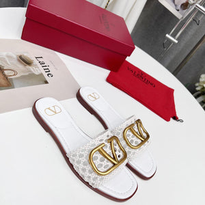 Women Slipper - Valentino White