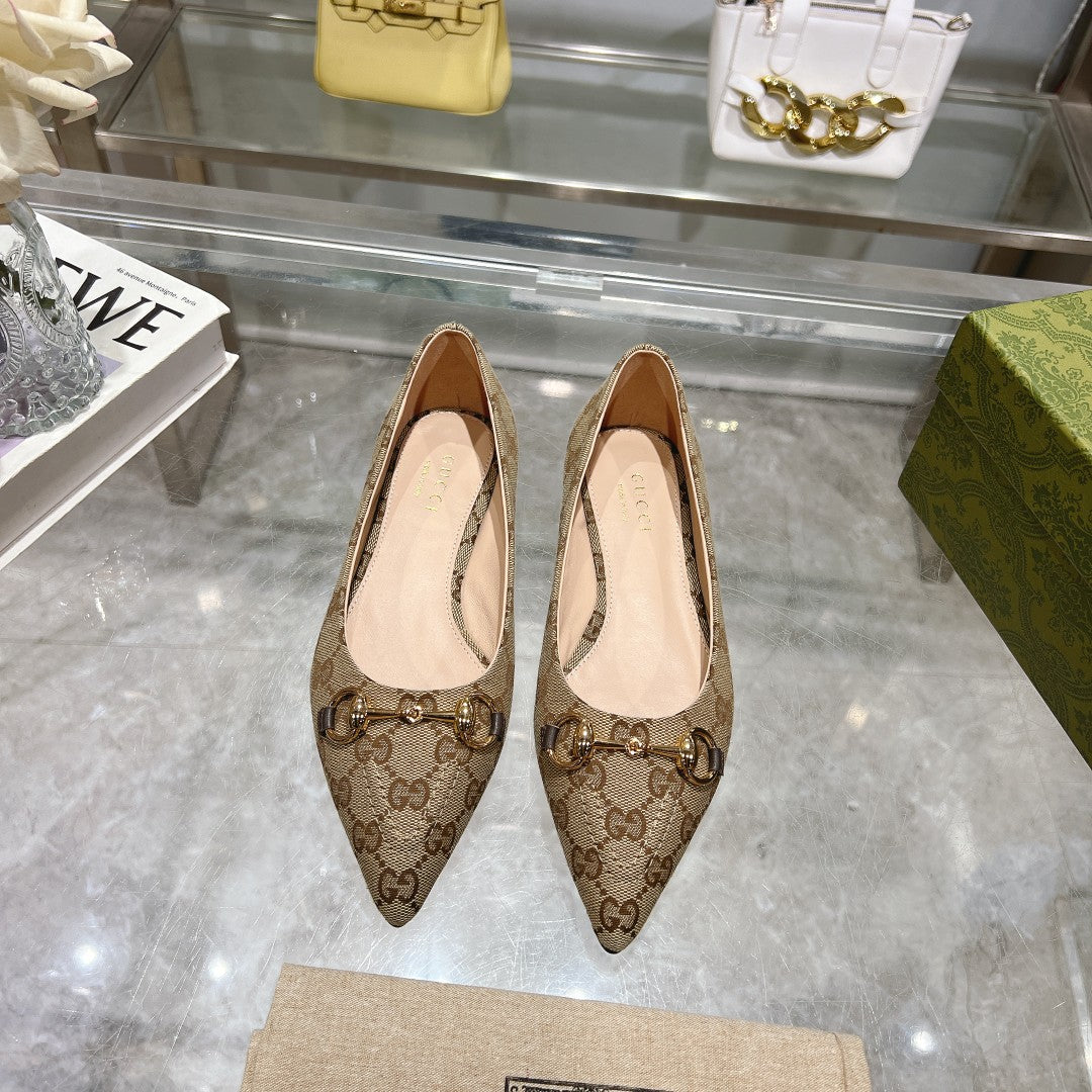 Women Slipper Gucci Signature Brown