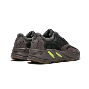Yeezy Boost 700 - Mauve