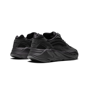 Yeezy Boost 700 - Vanta