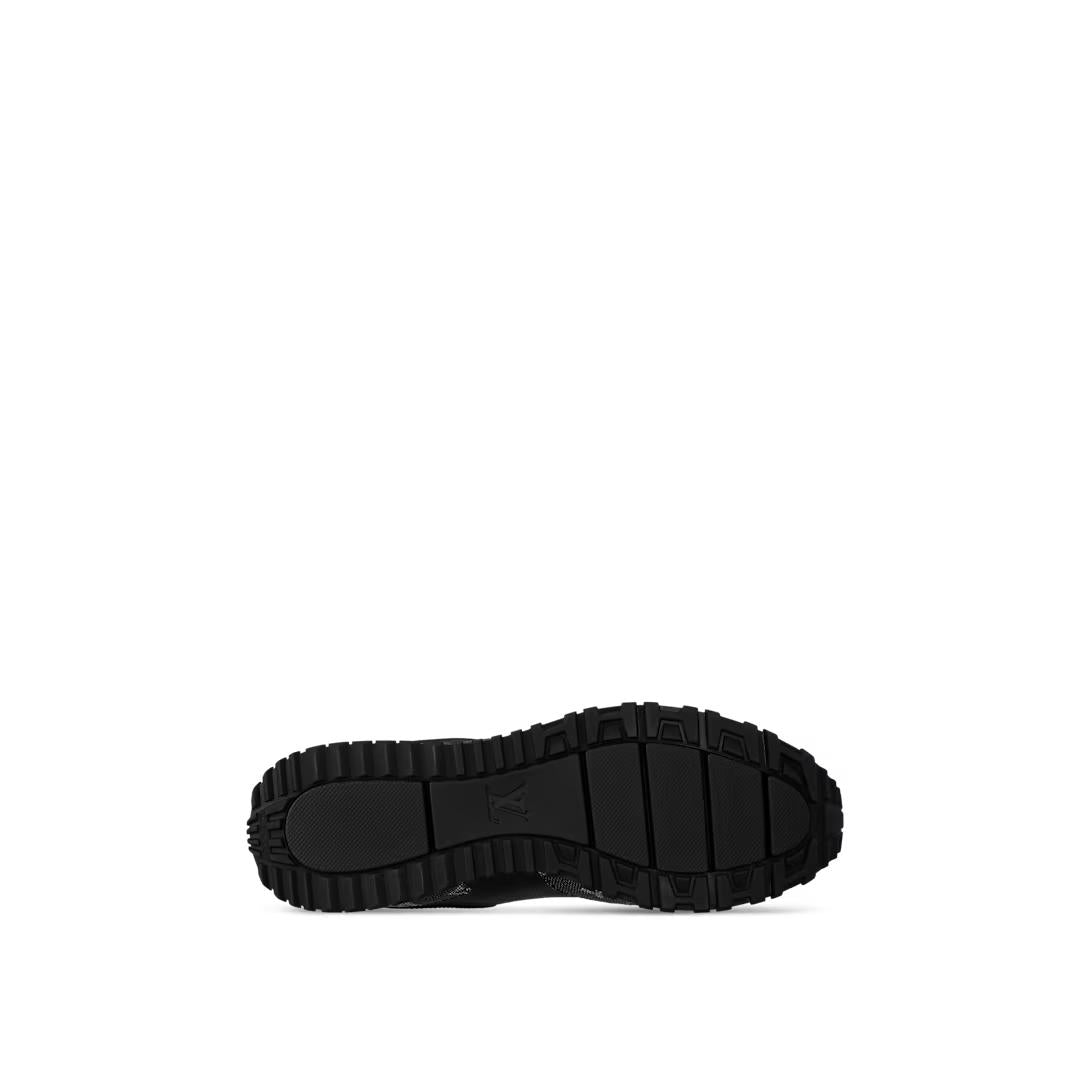 LV Run Away Trainers Black 1ADG6C