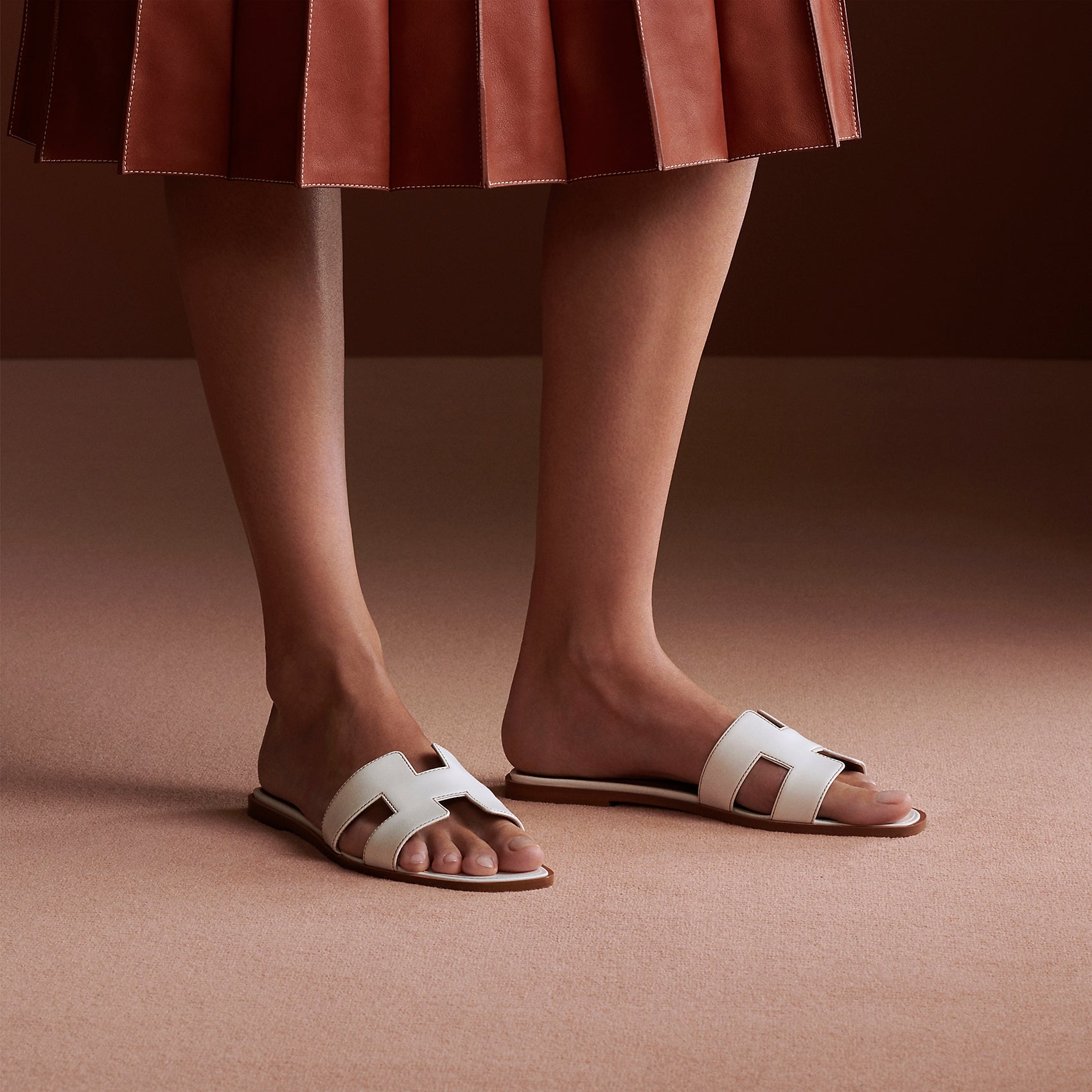 Women sandal - White Balance
