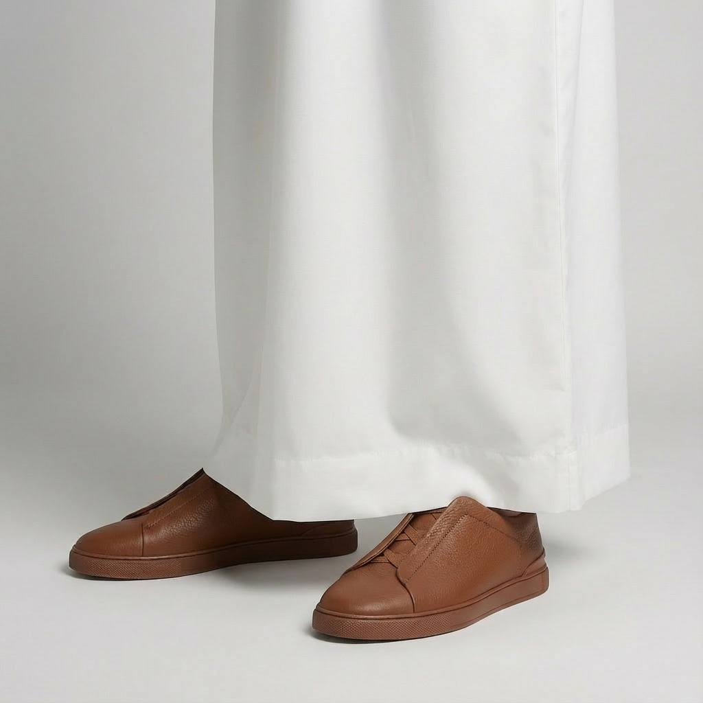 حذاء رسمي من جلد فاخر باللون البني الداكن Triple Stitch™