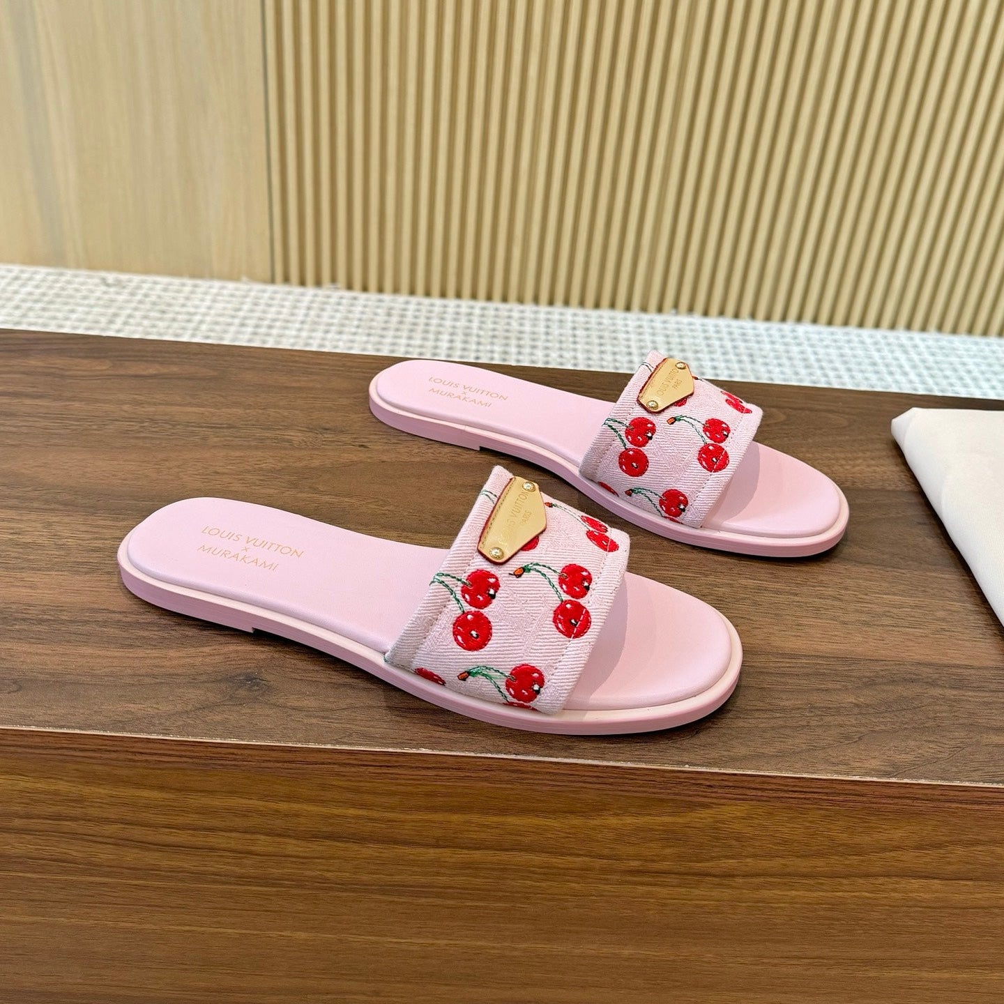سليبر نسائي LV x TM Lily Flat Mule وردي