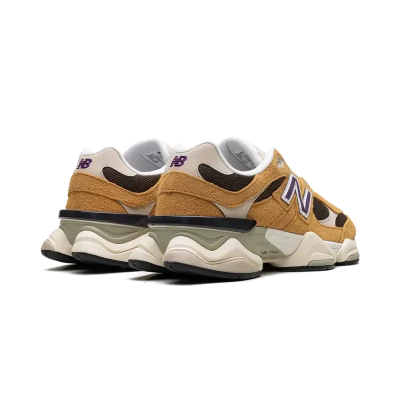 NEW BALANCE 9060 Butterscotch