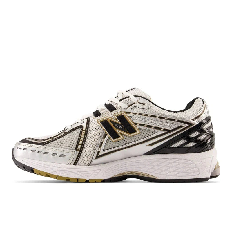 New Balance 1906R Metallic Silver with Metallic Gold-LOTABY