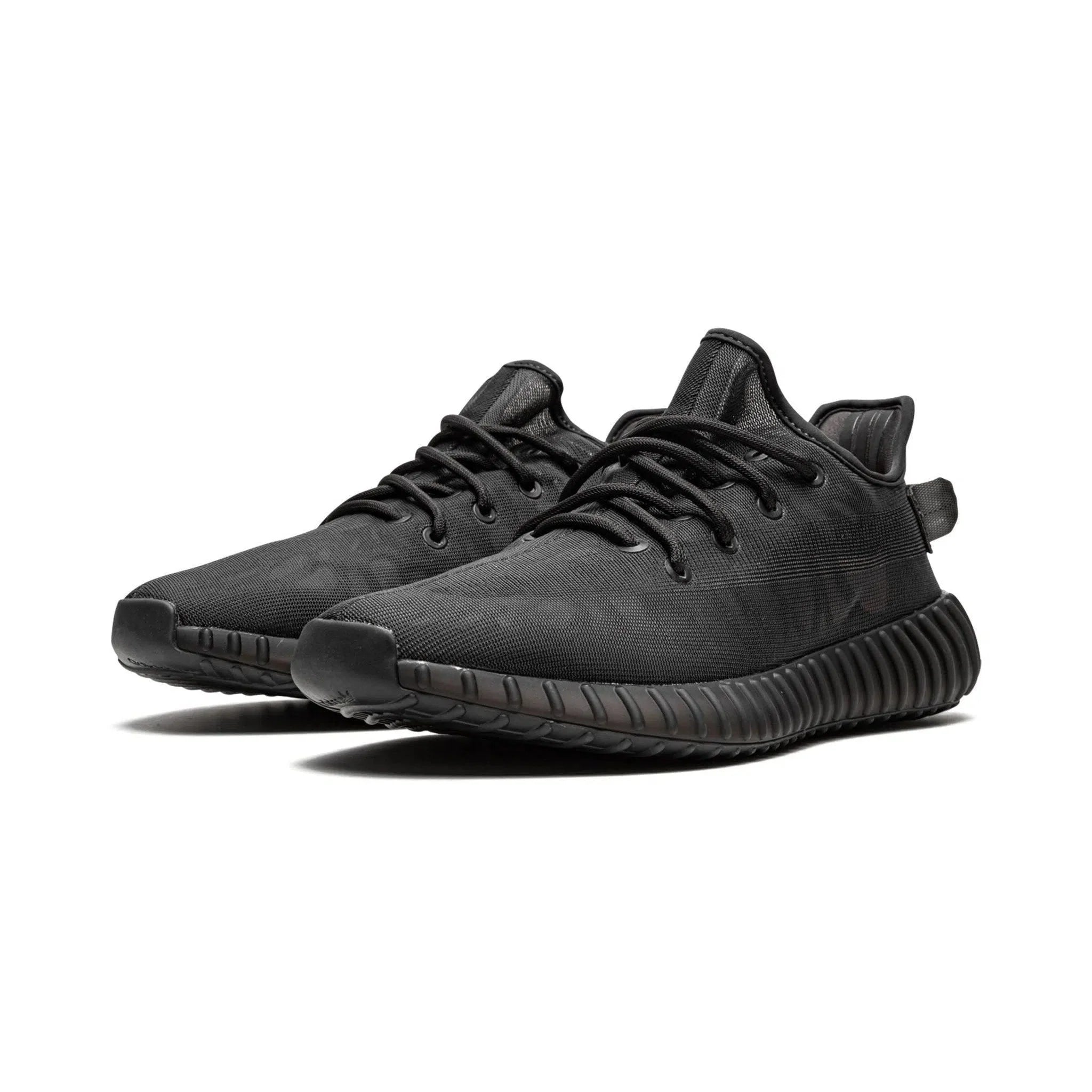 Yeezy Boost 350 V2 - Mono Cinder