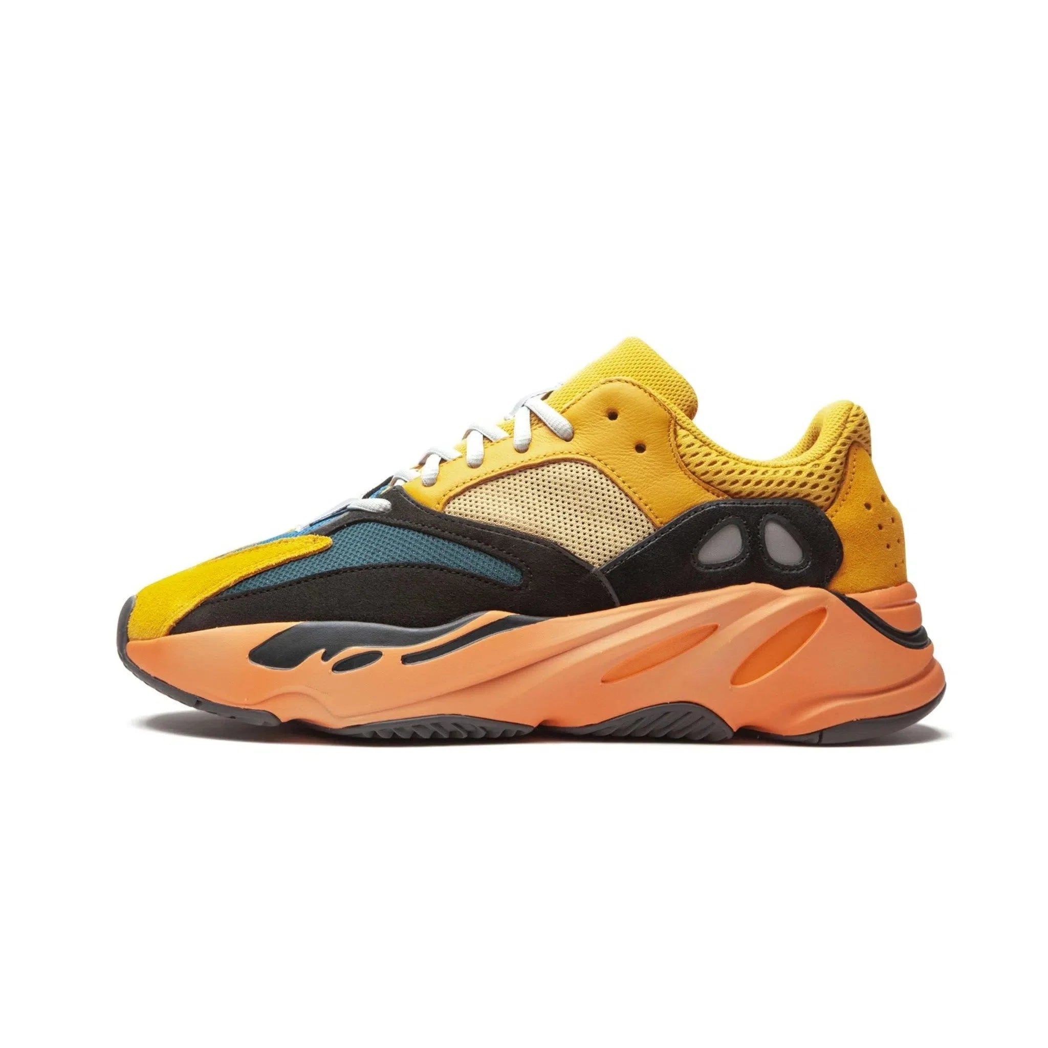 Yeezy Boost 700 - Sun-LOTABY