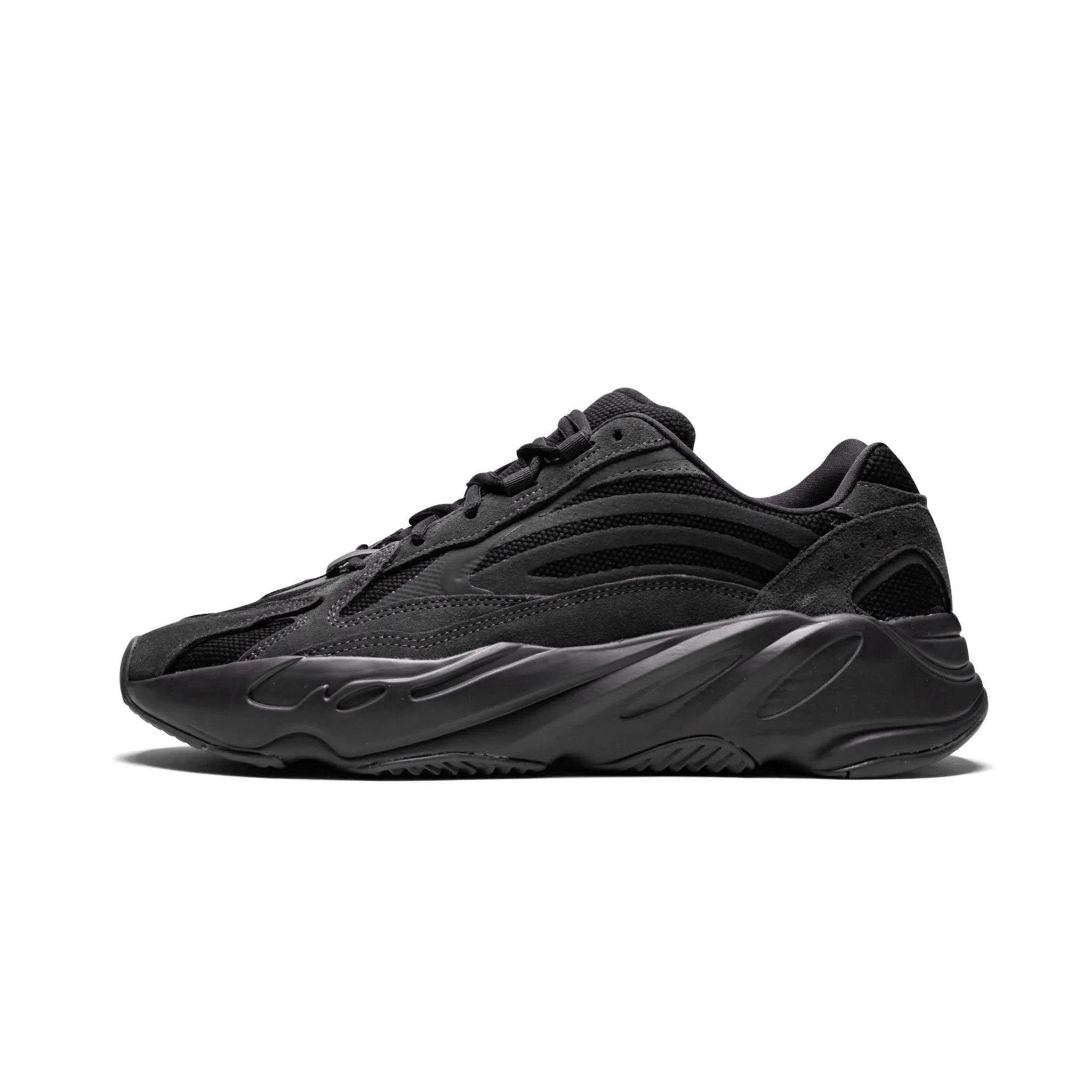 Yeezy Boost 700 - Vanta-LOTABY