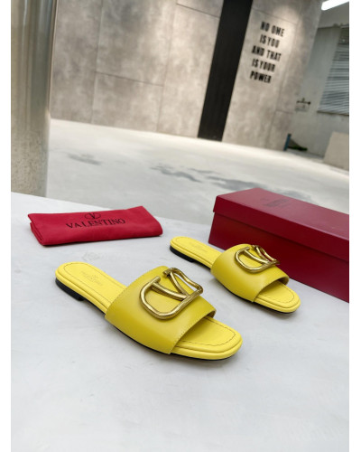 Women Slipper - Valentino Yellow